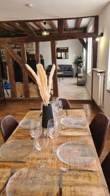 Duplex De Prestige Lägenhet Troyes Exteriör bild